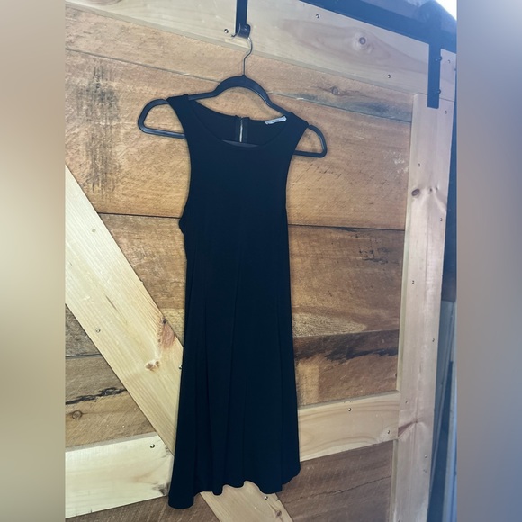 Acemi Flowy Zip up Black A-Line Dress - Women's Size Medium (Rayon/Spandex) - Picture 6 of 10